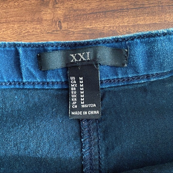 XXI FOREVER | Denim Pencil Skirt - Picture 7 of 7